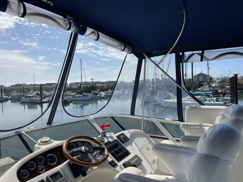 Slide: The Image of Sea Ray 400 Sedan Bridge 2000 - 7528726