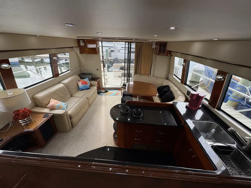 Slide: The Image of 2004 Carver 56 Voyager - 5519012