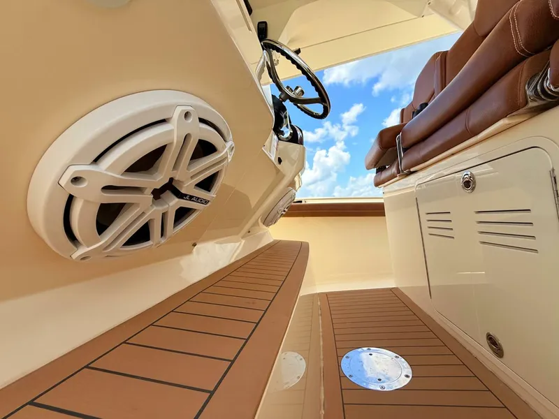 Slide: The Image of 2020 Scout 38 LXF - 5520480