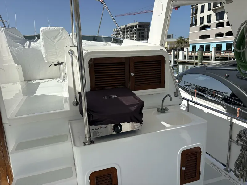 Slide: The Image of Heritage East 36 Sundeck 2001 - 5520353