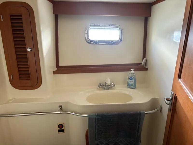 Slide: The Image of Heritage East 36 Sundeck 2001 - 5520313