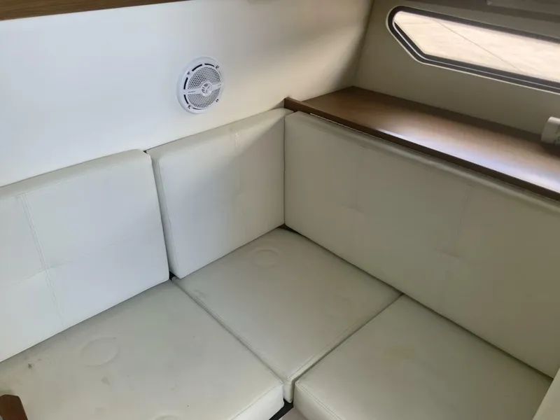 Slide: The Image of Cruisers 328 BR 2015 - 5643014