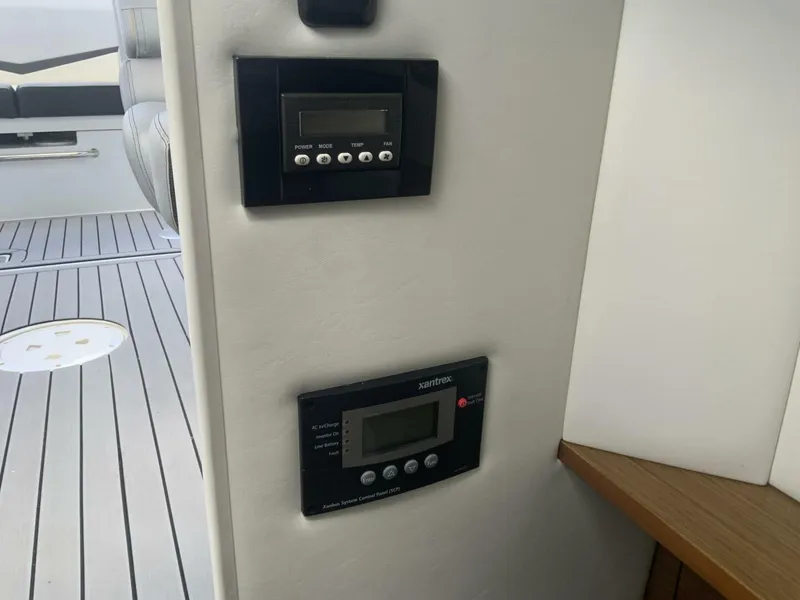 Slide: The Image of Cruisers 328 BR 2015 - 5643017