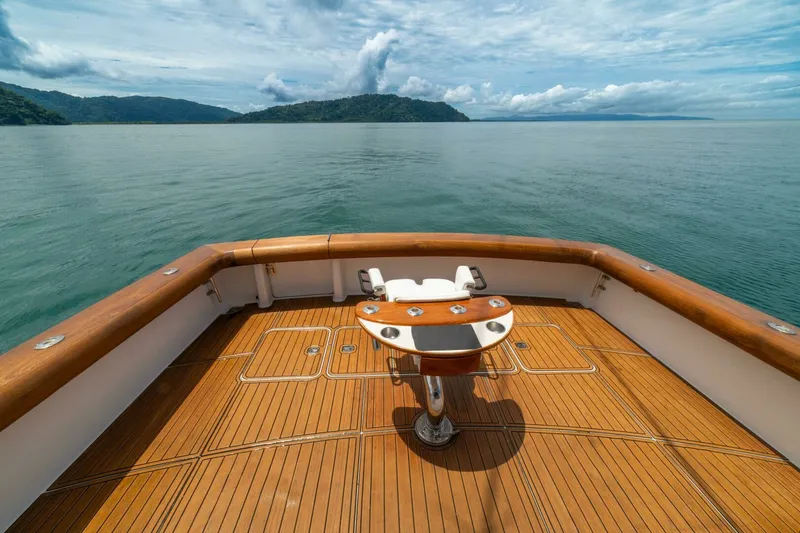 Slide: The Image of 2004 Viking 61 Convertible "Mariah Jean" - 6427468