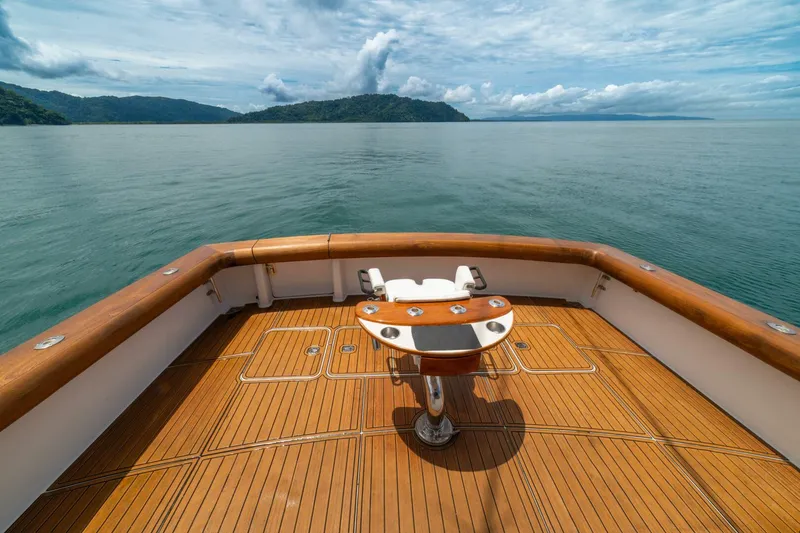 Slide: The Image of 2004 Viking 61 Convertible "Mariah Jean" - 5525949
