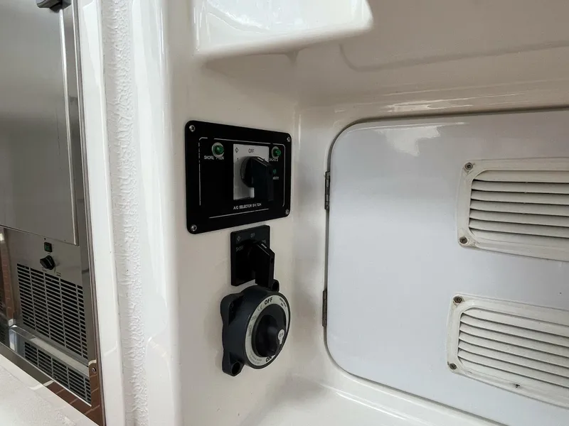 Slide: The Image of Voyage 520 2013 - 5541726