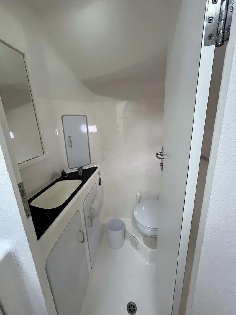 Slide: The Image of Port forward head - 5541787