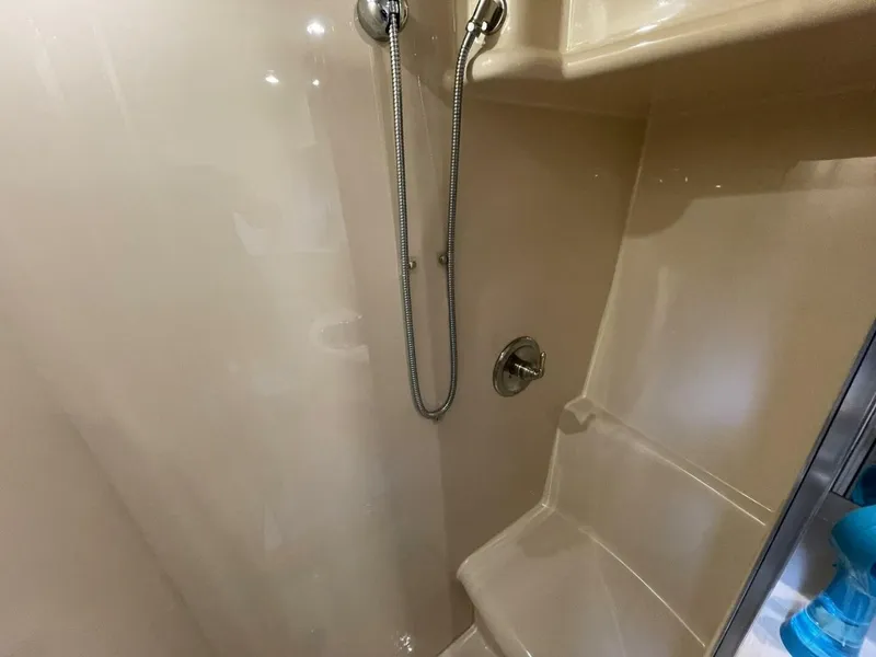 Slide: The Image of Meridian 341 Sedan 2004 - 5522104