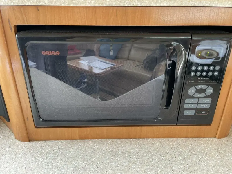 Slide: The Image of Meridian 341 Sedan 2004 - 5522081