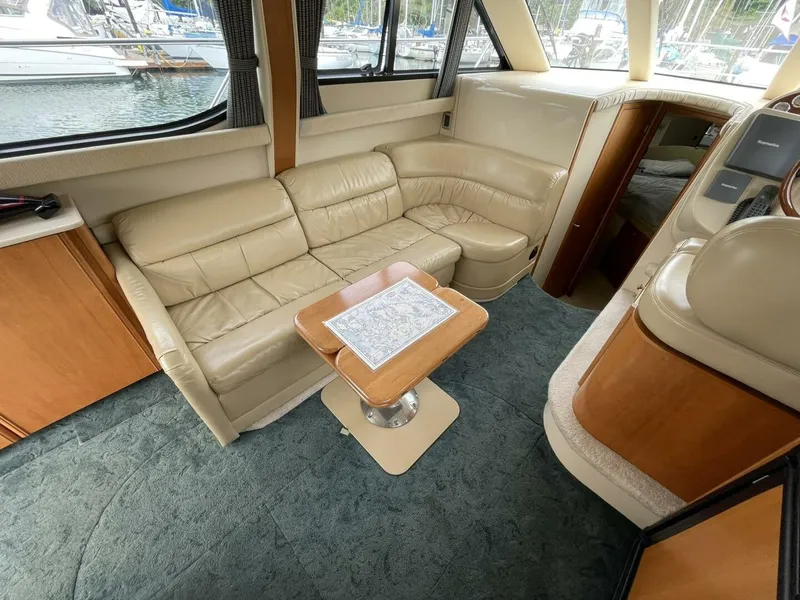 Slide: The Image of Meridian 341 Sedan 2004 - 5522108