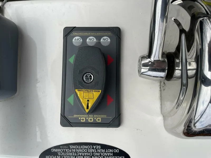 Slide: The Image of Meridian 341 Sedan 2004 - 5522086