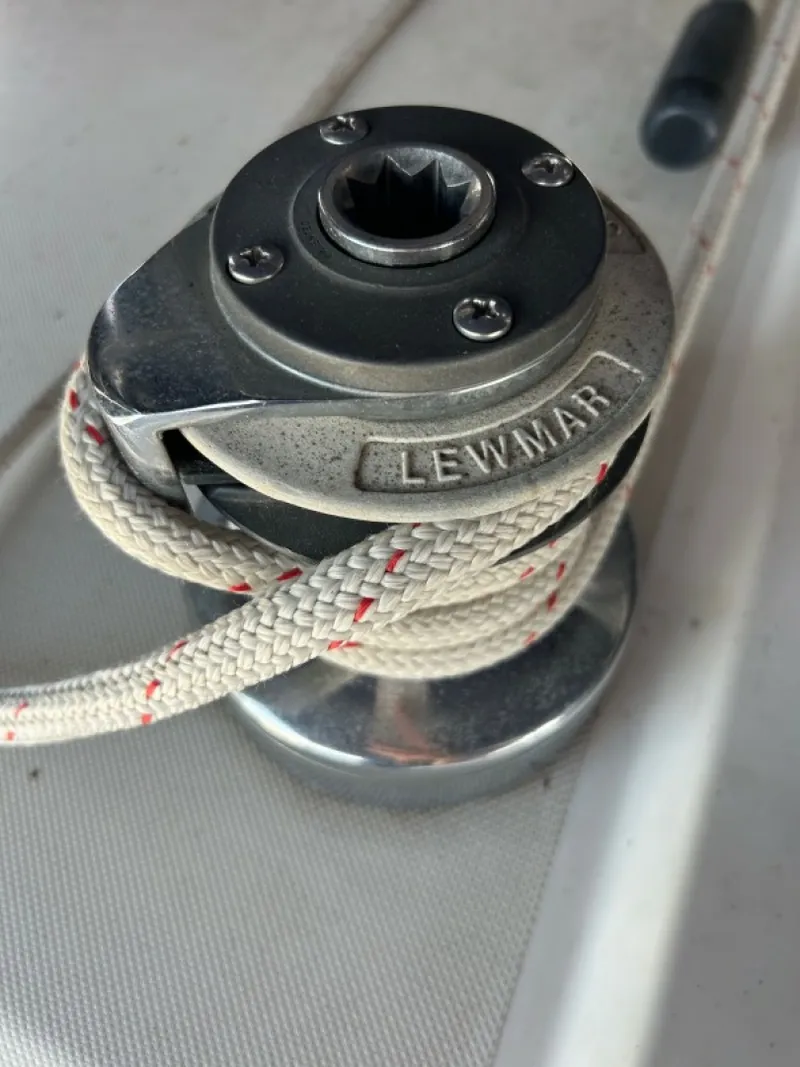 Slide: The Image of Used Sail Monohull for sale 1989 Pearson 37 - KILTY II - 5522293