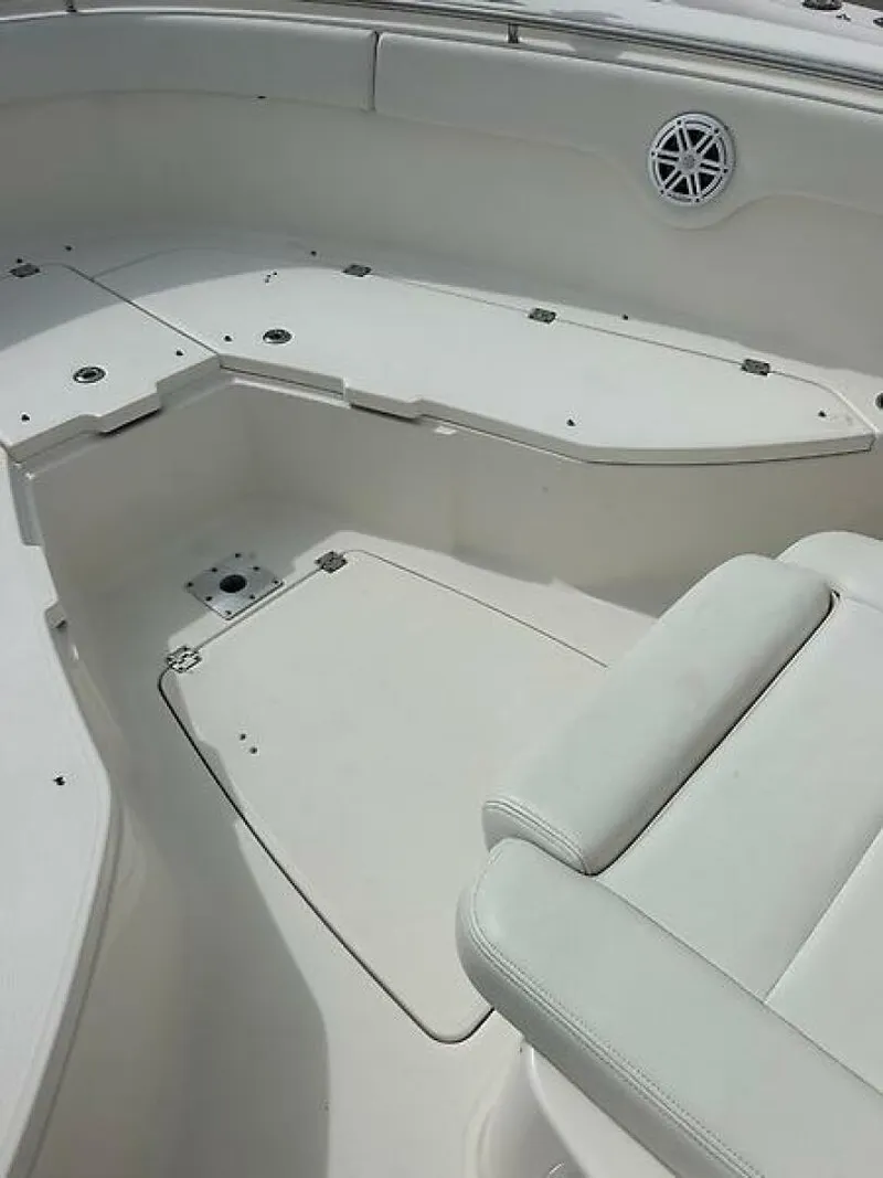 Slide: The Image of 0005299160 - 5523344