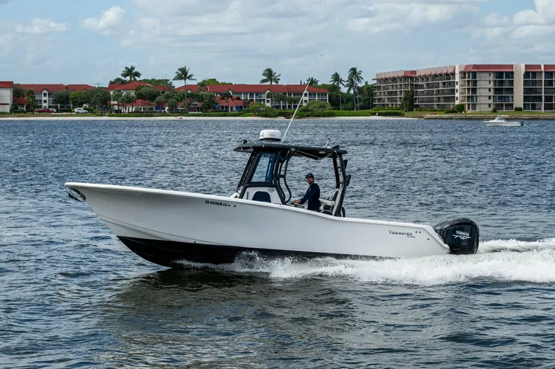 Slide: The Image of Tidewater 292 CC Adventure 2022 - 5741155