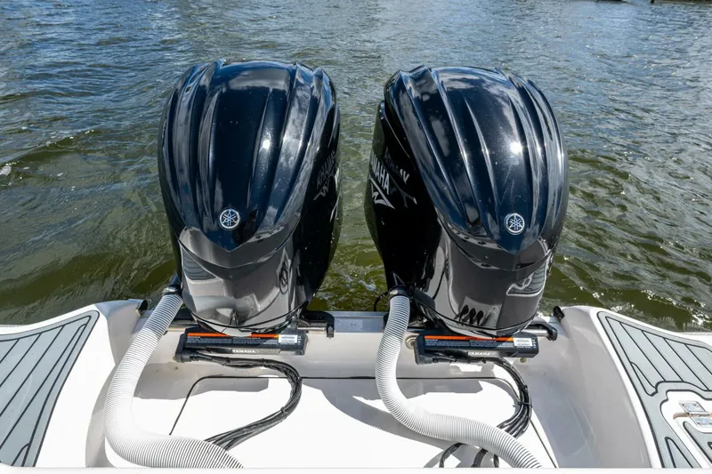 Slide: The Image of Tidewater 292 CC Adventure 2022 - 5741142