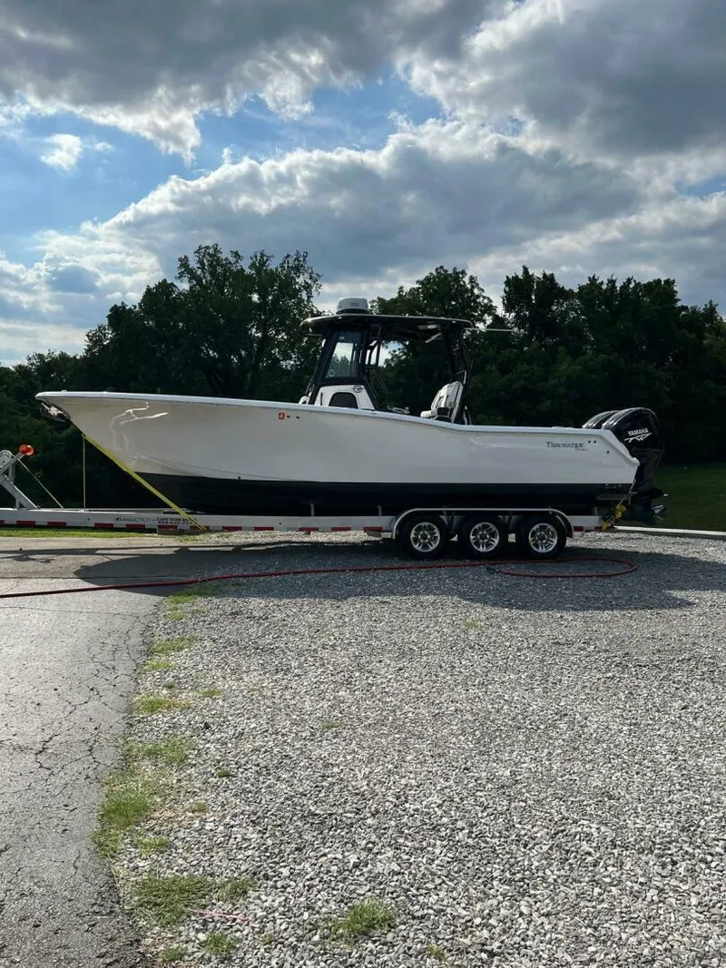 Slide: The Image of Tidewater 292 CC Adventure 2022 - 5523536