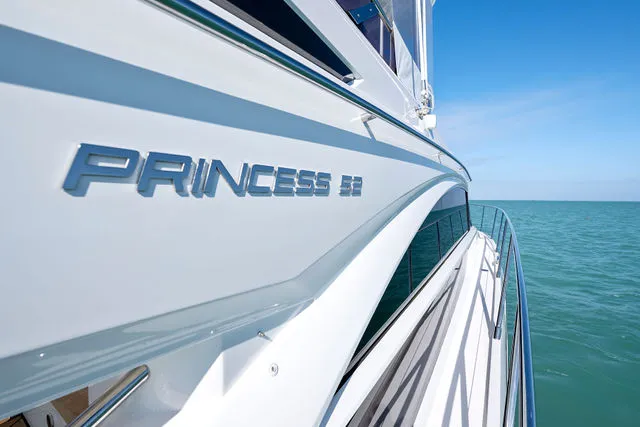 Slide: The Image of Princess 52 Flybridge 2016 - 86