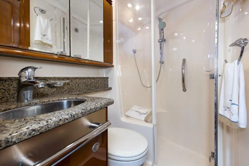 Slide: The Image of 2007 52 Sea Ray Sedan Bridge Reel Destiny Head - 5573488