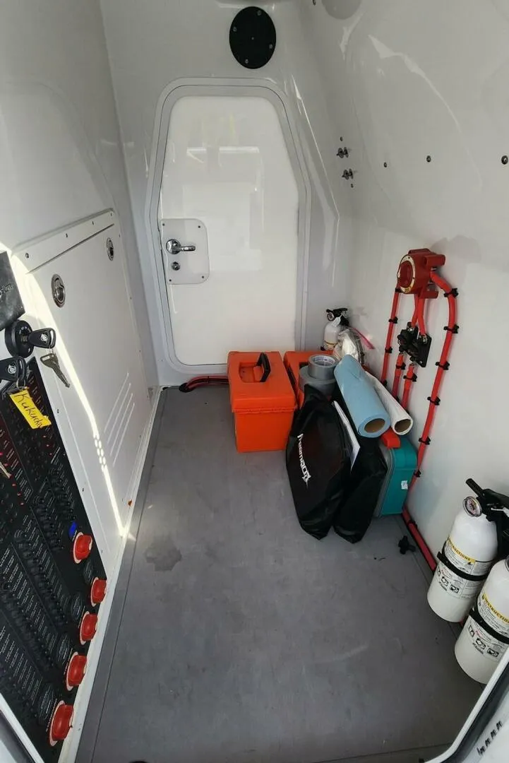 Slide: The Image of 2022 Freeman 37 Center Console - 5528756