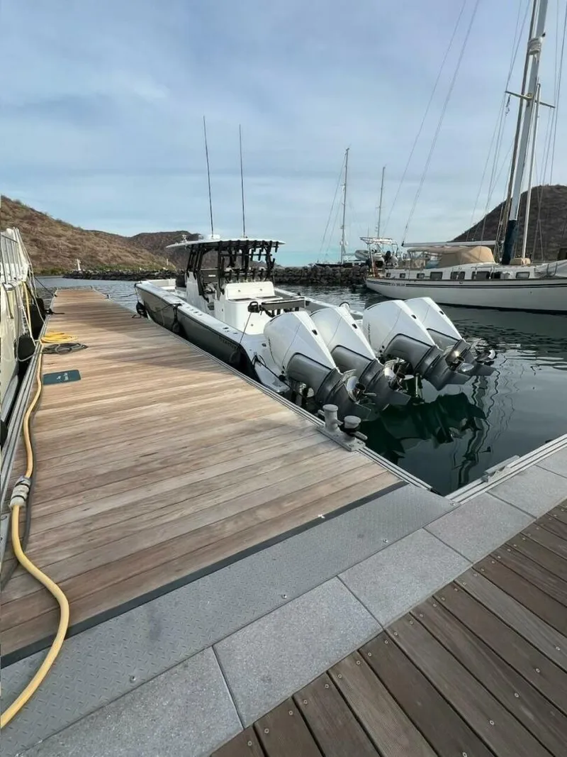 Slide: The Image of 2022 Freeman 37 Center Console - 5528761