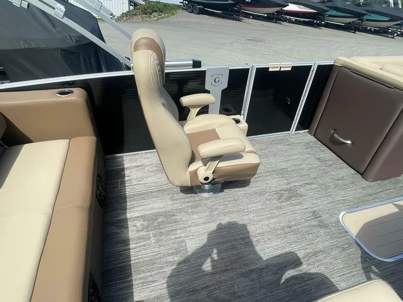 Slide: The Image of Godfrey MC 235 DFL GTP 2024 - 5525504