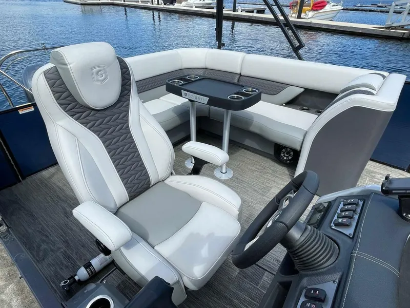 Slide: The Image of Godfrey MC 235 C GTP 2024 - 5525541