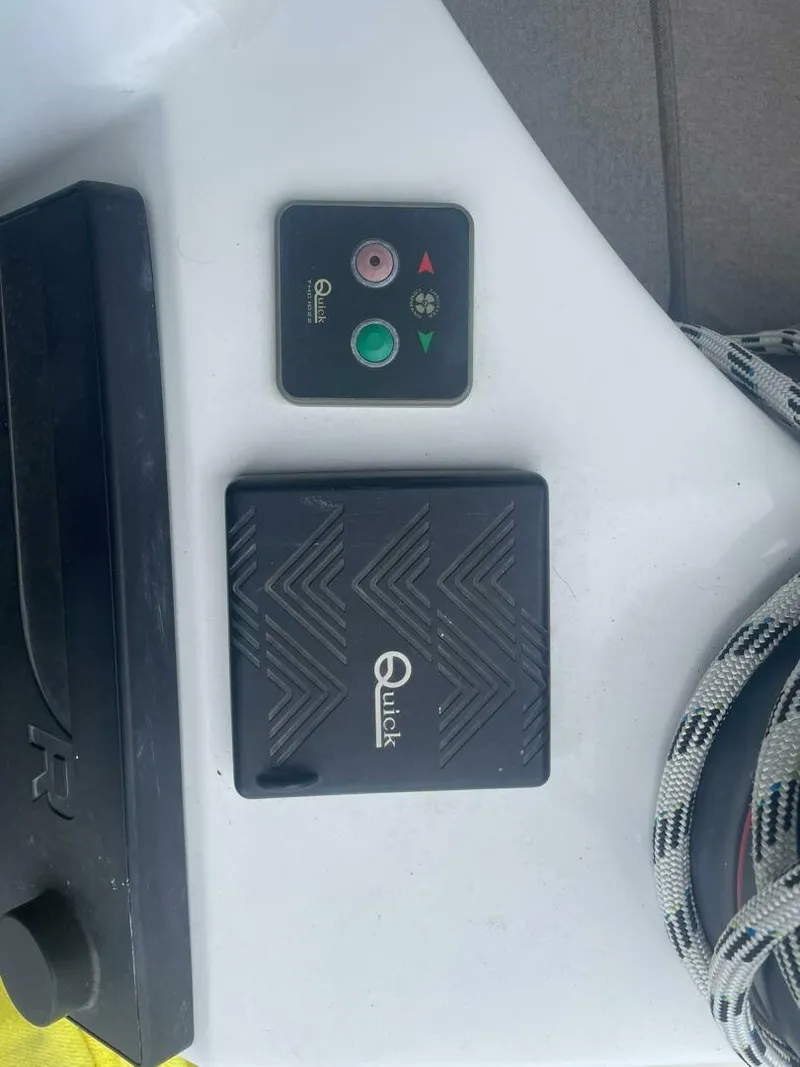 Slide: The Image of 2020 Sun Odyssey 410 - 5525720