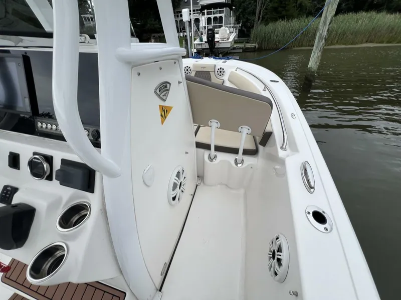 Slide: The Image of Tidewater 232 LXF 2018 - 5526650