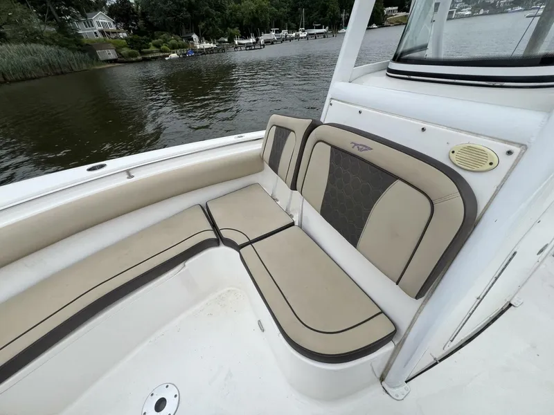 Slide: The Image of Tidewater 232 LXF 2018 - 5526652