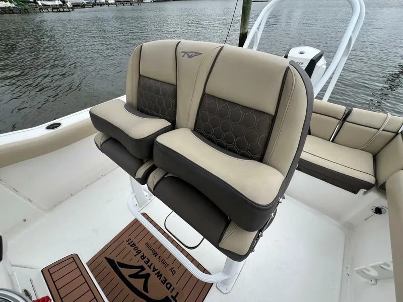 Slide: The Image of Tidewater 232 LXF 2018 - 5526644