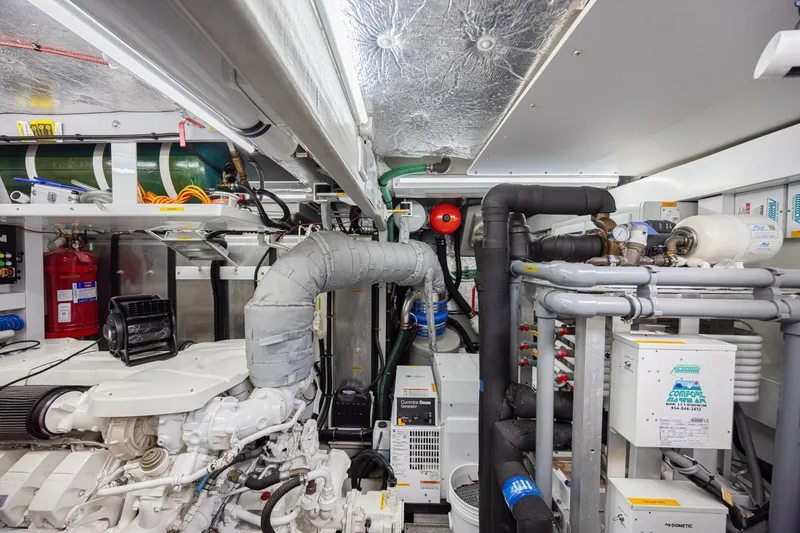 Slide: The Image of Sunseeker 75 Yacht 2017 - 5526170