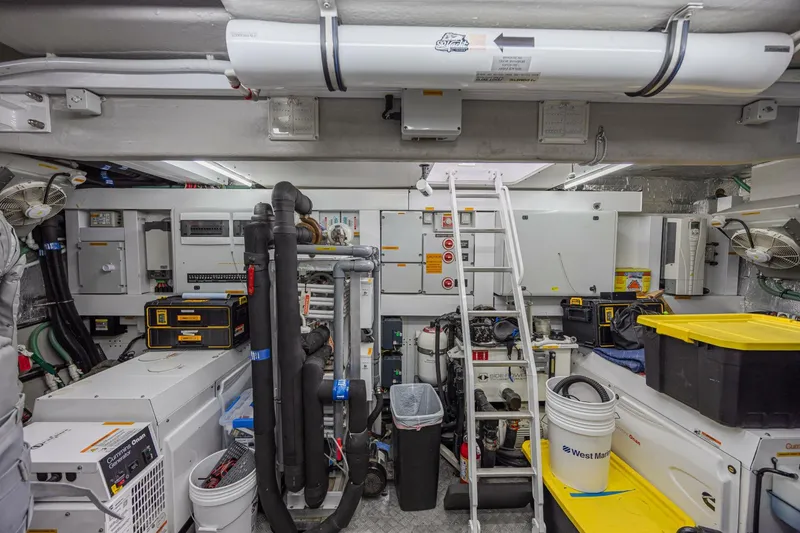 Slide: The Image of Sunseeker 75 Yacht 2017 - 5526171