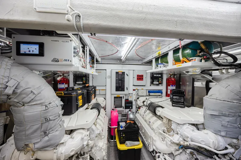 Slide: The Image of Sunseeker 75 Yacht 2017 - 5526173