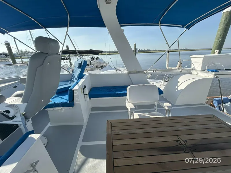 Slide: The Image of 44' DeFever flybridge starboard - 5527229