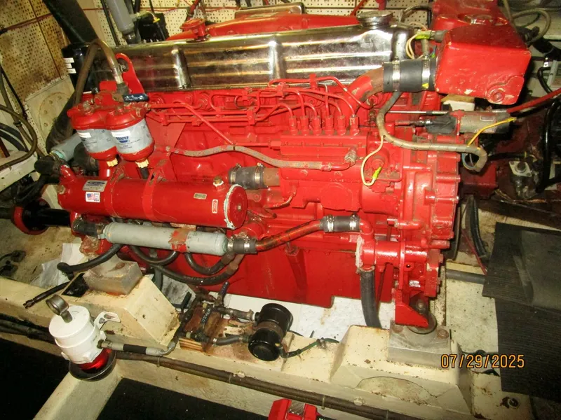 Slide: The Image of 44' DeFever port main engine - 5527256