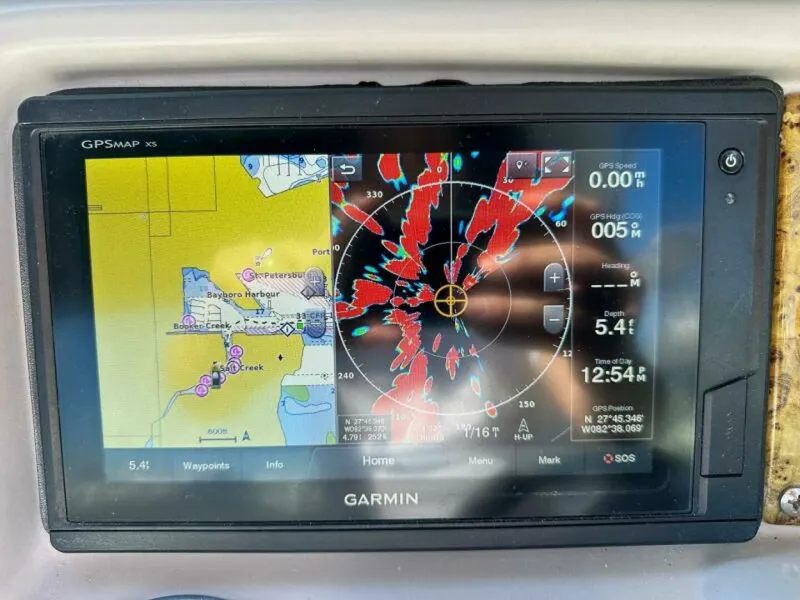 Slide: The Image of Garmin Chartplotter & Radar - 5527362
