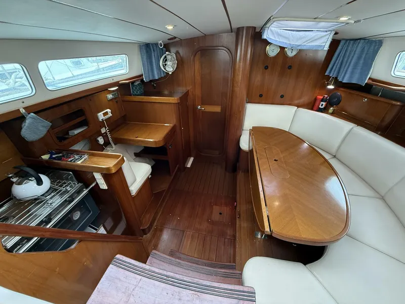 Slide: The Image of Beneteau 40 cc 1997 - 5694974