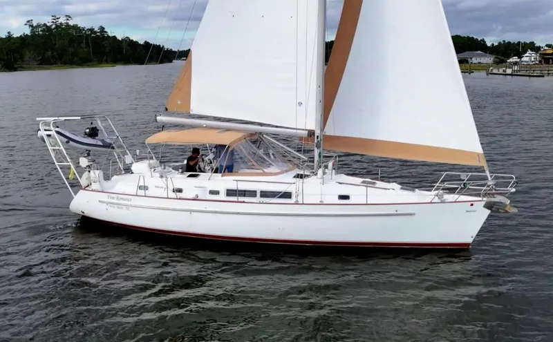 Slide: The Image of Beneteau 40 cc 1997 - 5694949