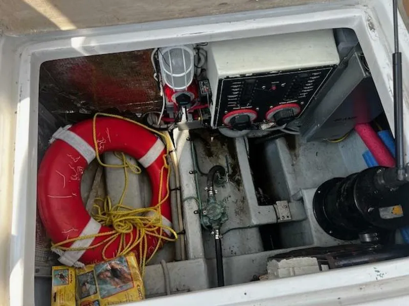 Slide: The Image of Mainship 390 Lazarette - 5530492