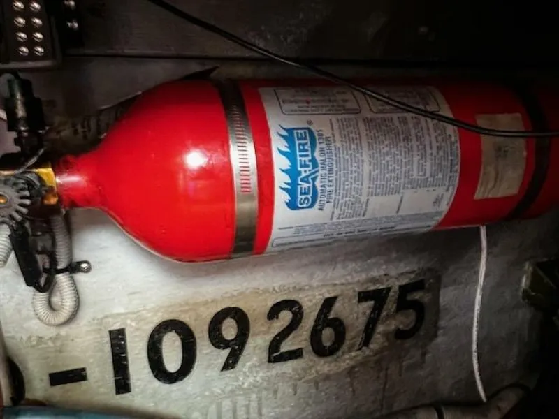 Slide: The Image of Mainship 390 fire suppression - 5530493