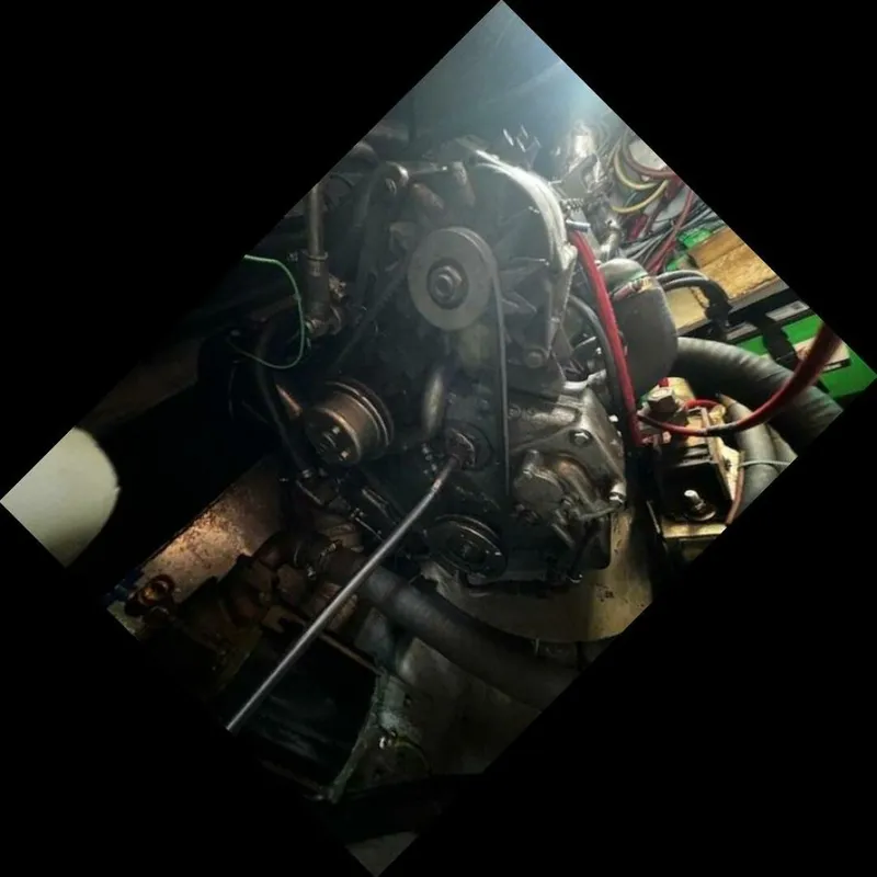Slide: The Image of Mainhip 390 stbd engine - 5530517
