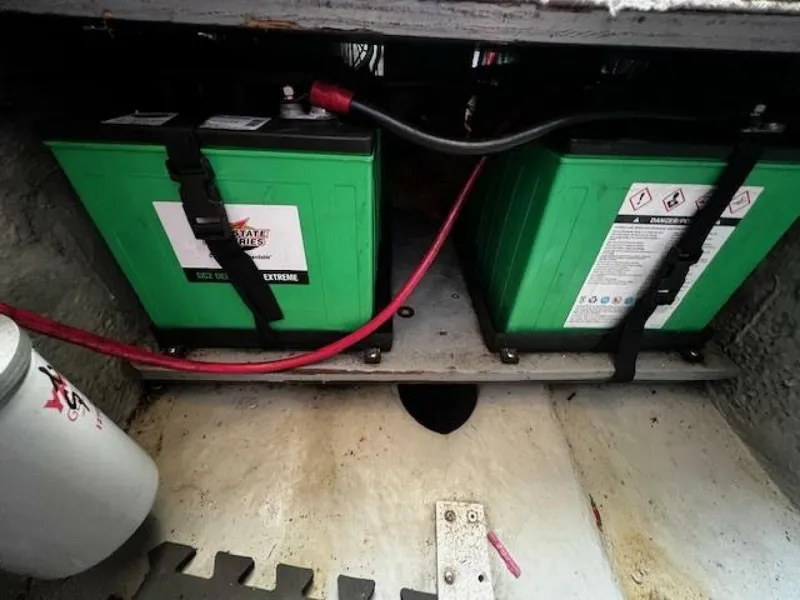 Slide: The Image of Mainship 390 house battery bank - 5530524