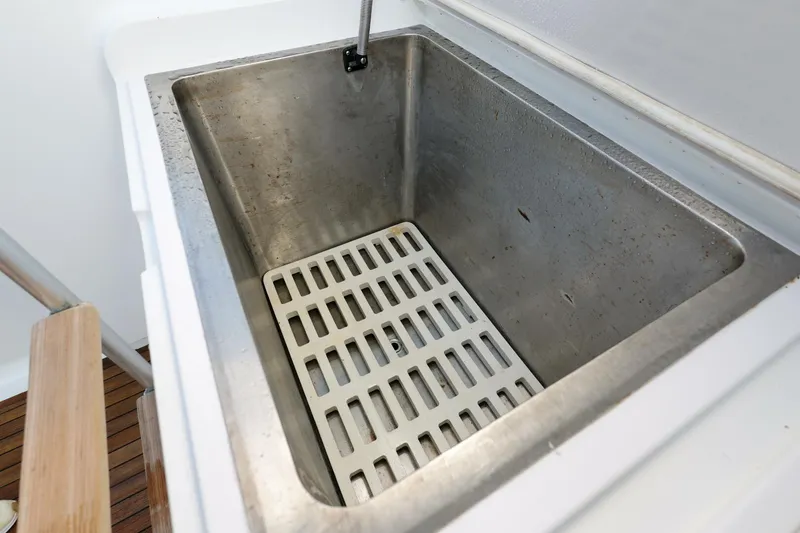 Slide: The Image of Bertram 54 Convertible 1997 - 5530643