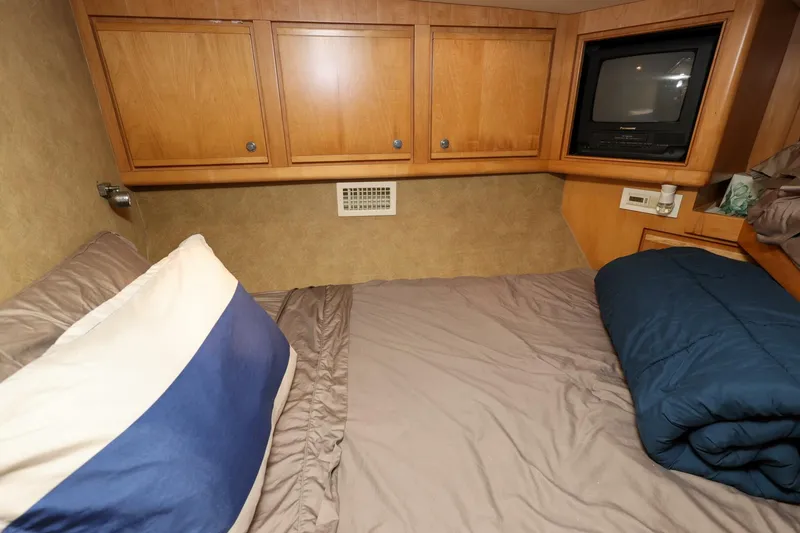 Slide: The Image of Bertram 54 Convertible 1997 - 5530688