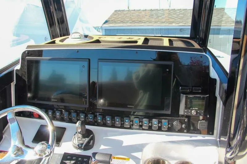 Slide: The Image of Sea Hunt 275 Ultra SE 2021 - 5528298