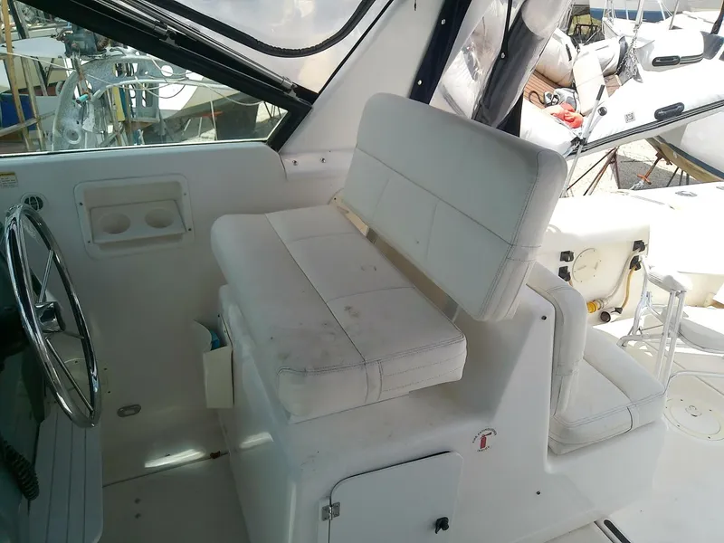 Slide: The Image of Tiara 3100 Open 2000 - 5528528