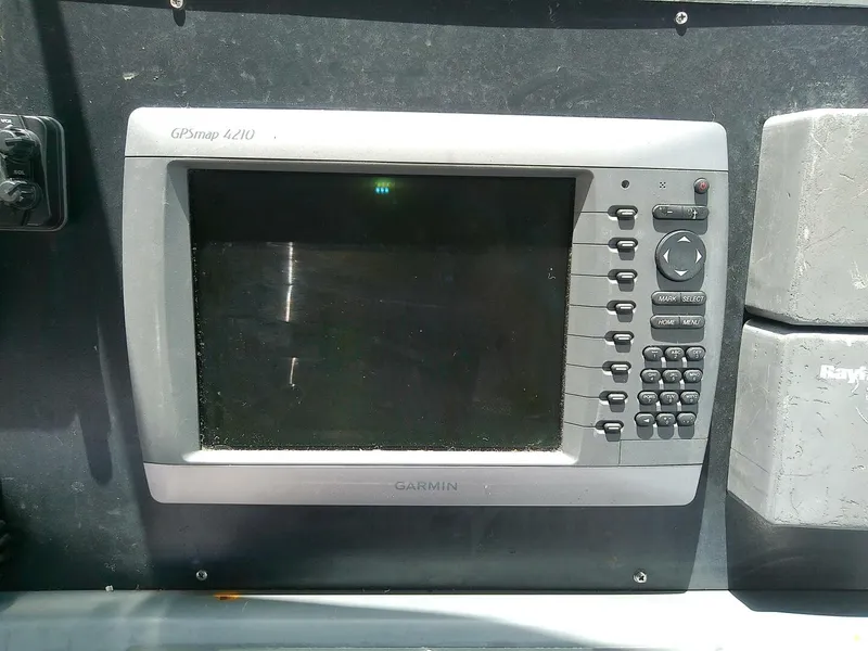 Slide: The Image of Tiara 3100 Open 2000 - 5528530