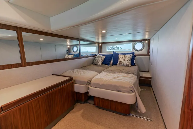Slide: The Image of 2018 Riviera 4800 Sport Yacht- Runaway Island- Guest Stateroom - 5539040
