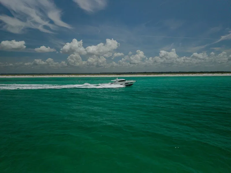 Slide: The Image of 2018 Riviera 4800 Sport Yacht- Runaway Island - 5539072