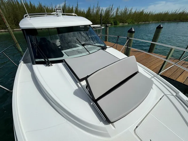 Slide: The Image of Jeanneau Knot Work'N - Bow 2020 29 Jeanneau, Knot Work'N - 7654777